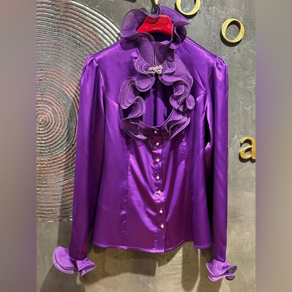 AJA Purple Ruffled Women's long sleeved statement blouse size M